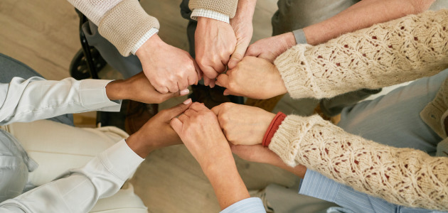 生活保護受給中の人は債務整理できる?任意整理が難しい理由と借金相談・法テラスの費用を解説